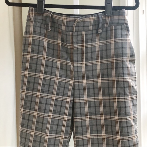 Express x Negin Mirsalehi HighWaisted Plaid Shorts - Picture 5 of 7